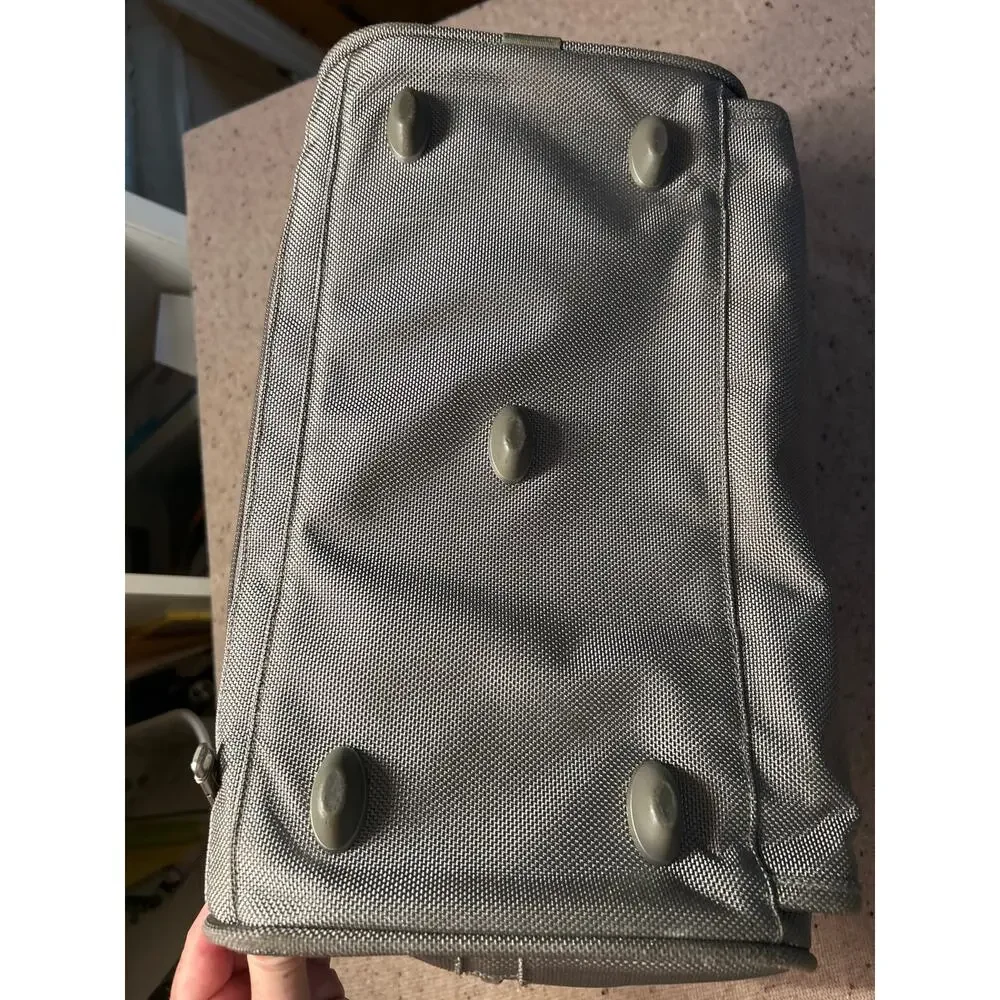 VtG Tumi Carry On Bag Small Silver Luxury Travel